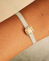 Compra Charm Clip Tutti Frutti | The Gray Box en Apodemia Charm Clip Tutti Frutti | The Gray Box