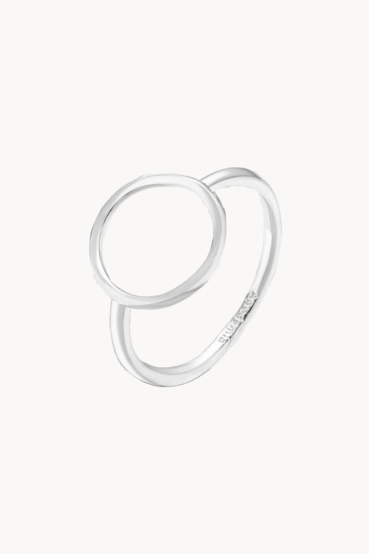 Humpback Ring | The Gray Box