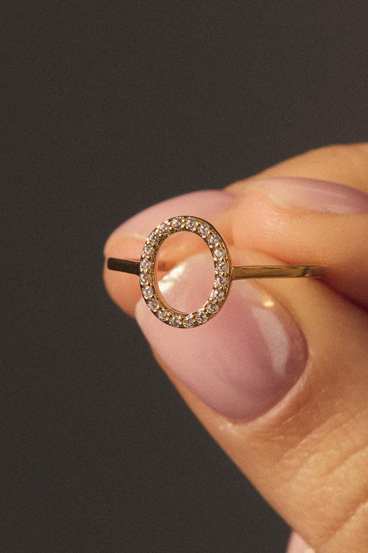 Oval Ring